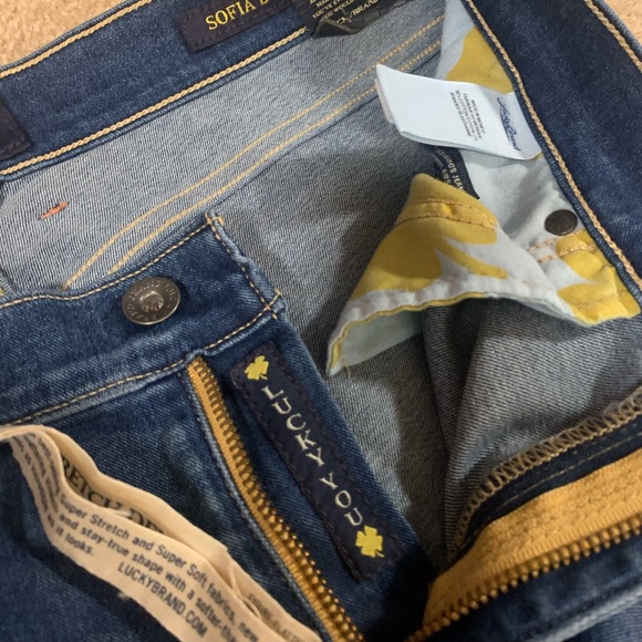 NWT Lucky Brand | Sofia Boot Medium Wash Jeans 32 - Picture 5 of 9